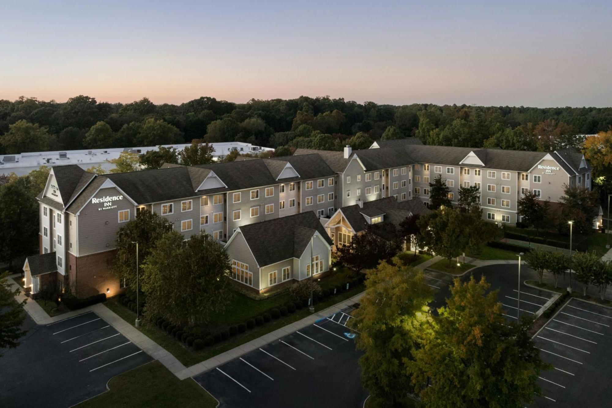 Residence Inn By Marriott Richmond Chester Woodvale Eksteriør billede