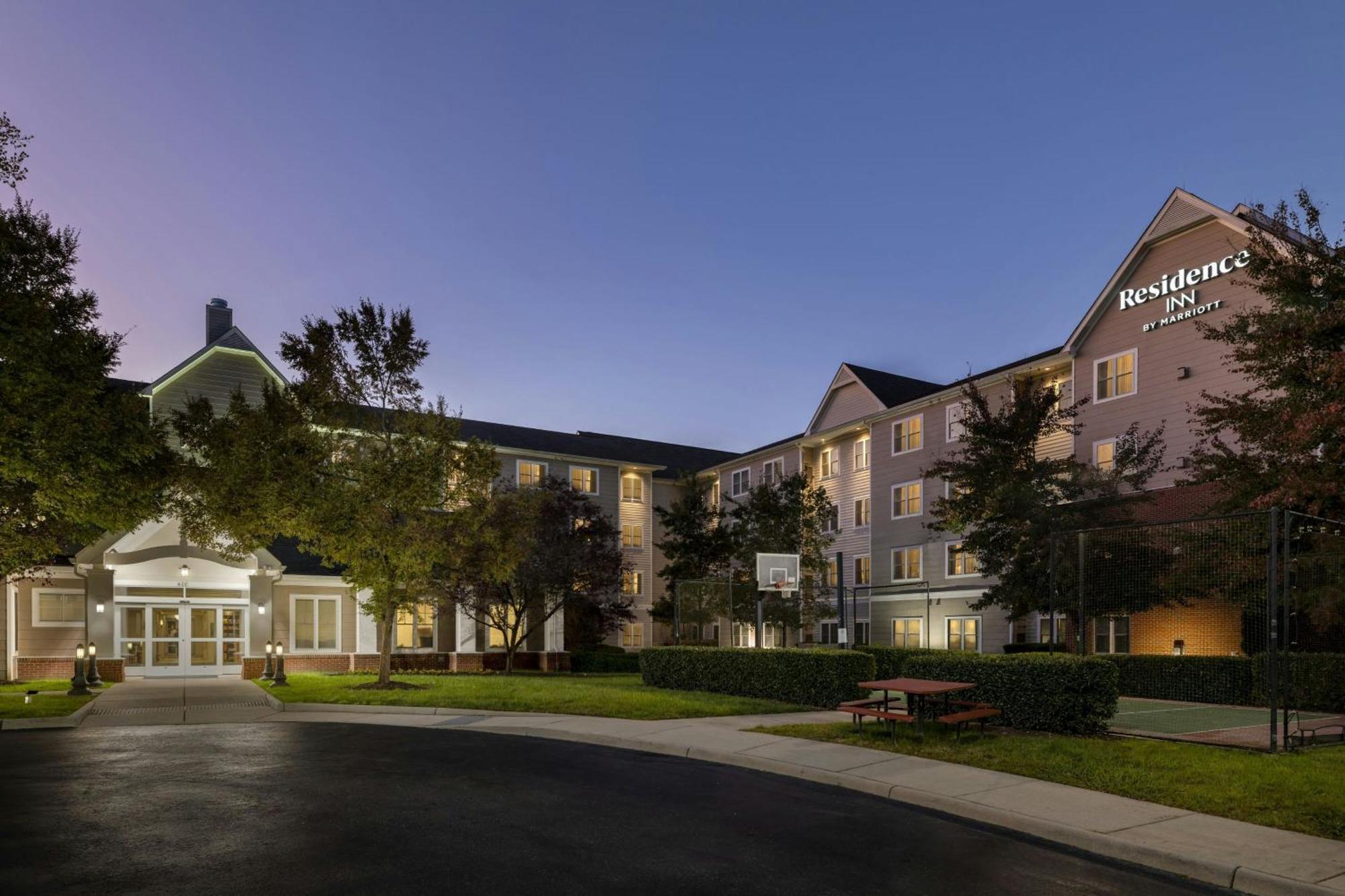 Residence Inn By Marriott Richmond Chester Woodvale Eksteriør billede