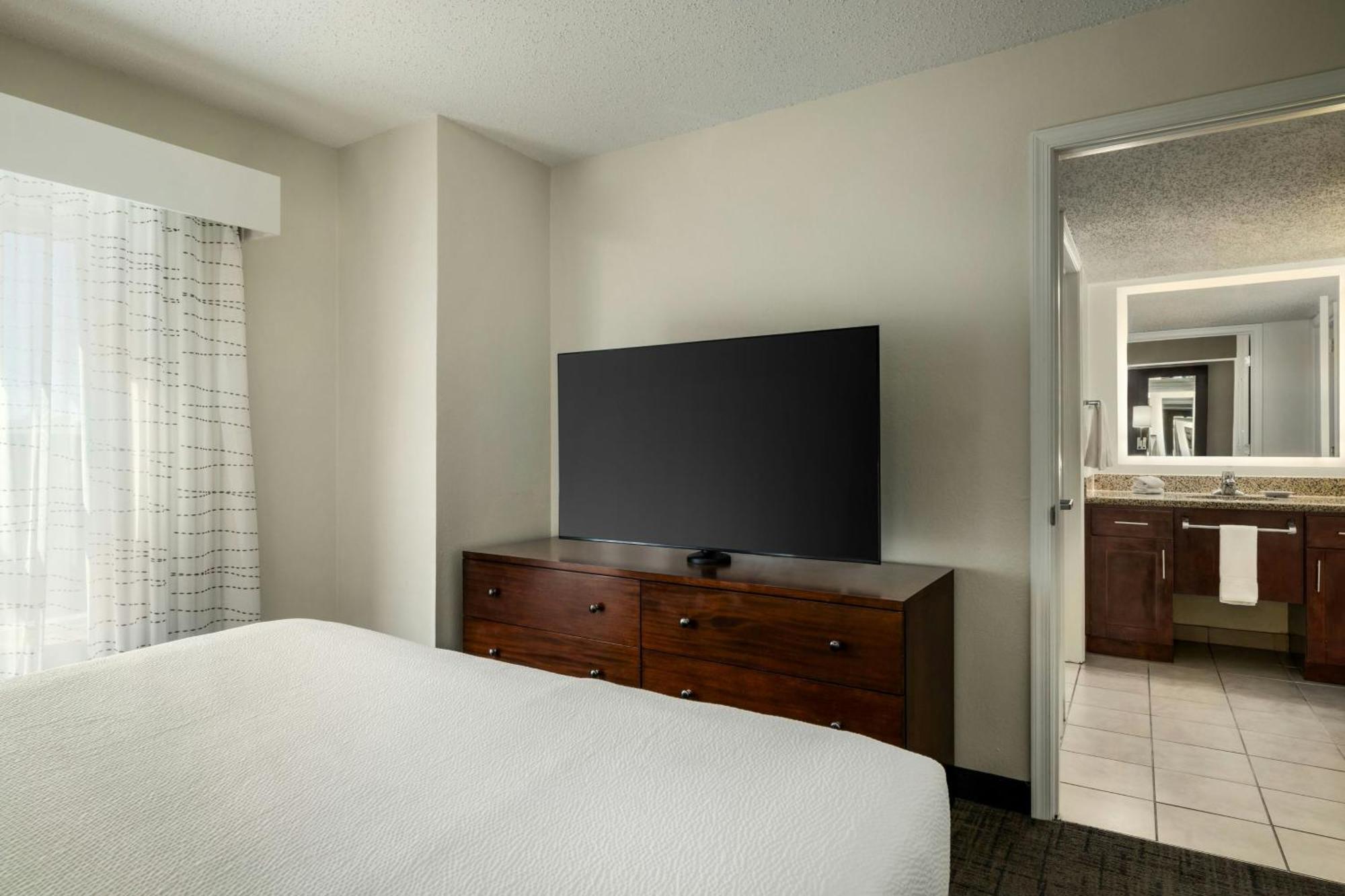 Residence Inn By Marriott Richmond Chester Woodvale Eksteriør billede